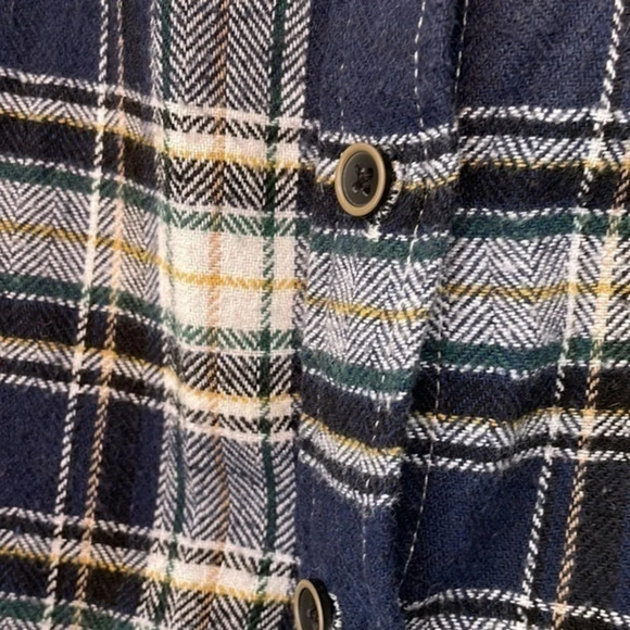Jachs Girlfriend Blue Plaid Flannel Size Large (L) - Picture 3 of 8